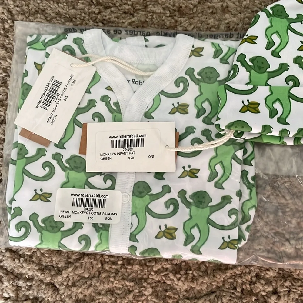 NWT Roller Rabbit infant footie PJ with matching hat